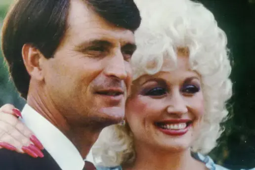 The Deep Family Bonds That Ground Dolly Parton