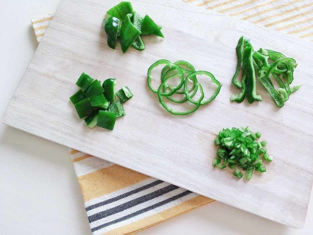 ピーマンの切り方で苦味が激変！食感と味を操るプロの科学的下ごしらえ