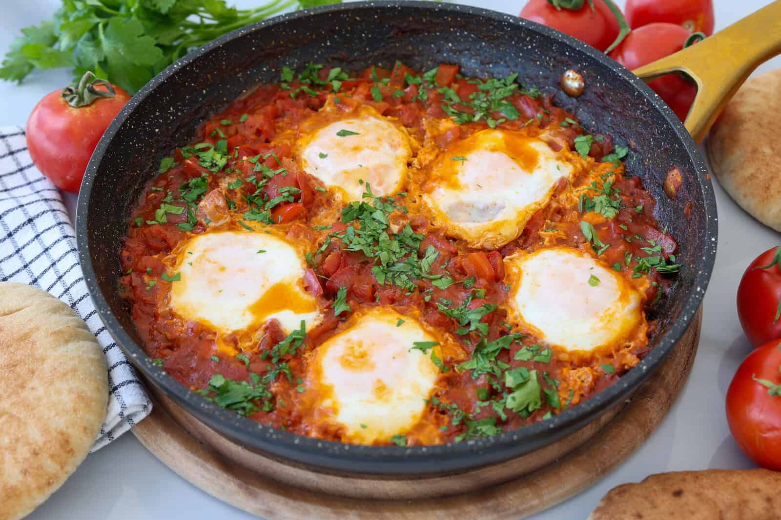 Turkish Eggs Shakshuka