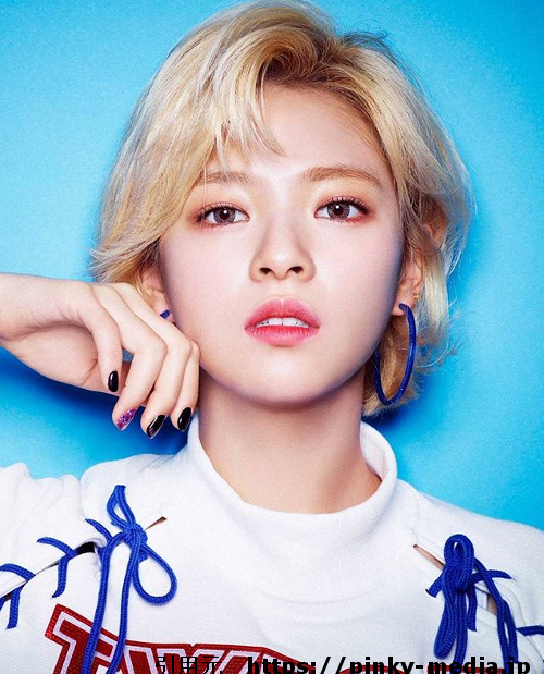 Twiceジョンヨン、試練を超えた「今」が最も眩しい——10周年を超えて進化し続ける唯一無二の存在感と新たな挑戦