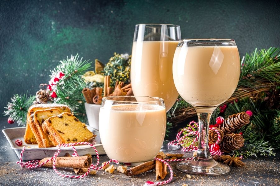 What Do You Drink with Eggnog