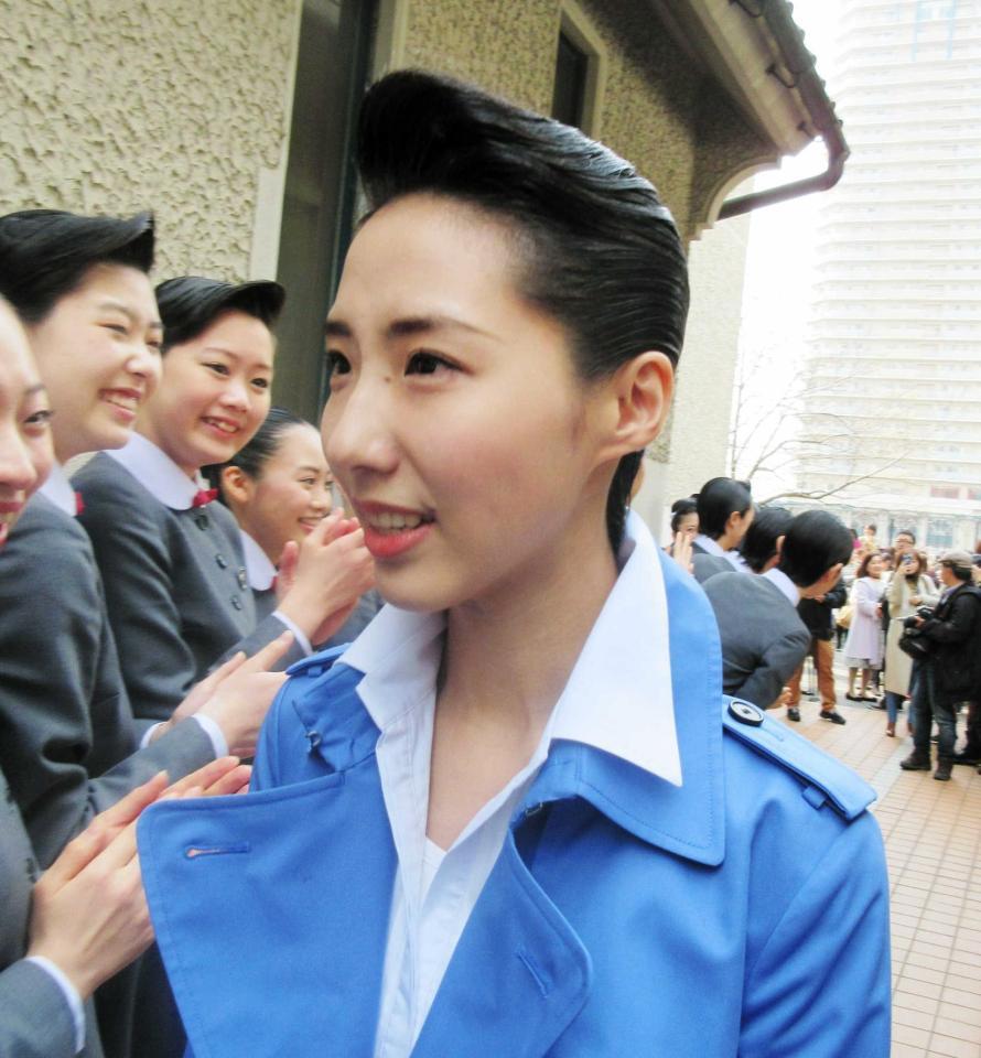 松岡修造の娘・稀惺かずとの現在！宝塚星組ホープの実力と家系図の真相