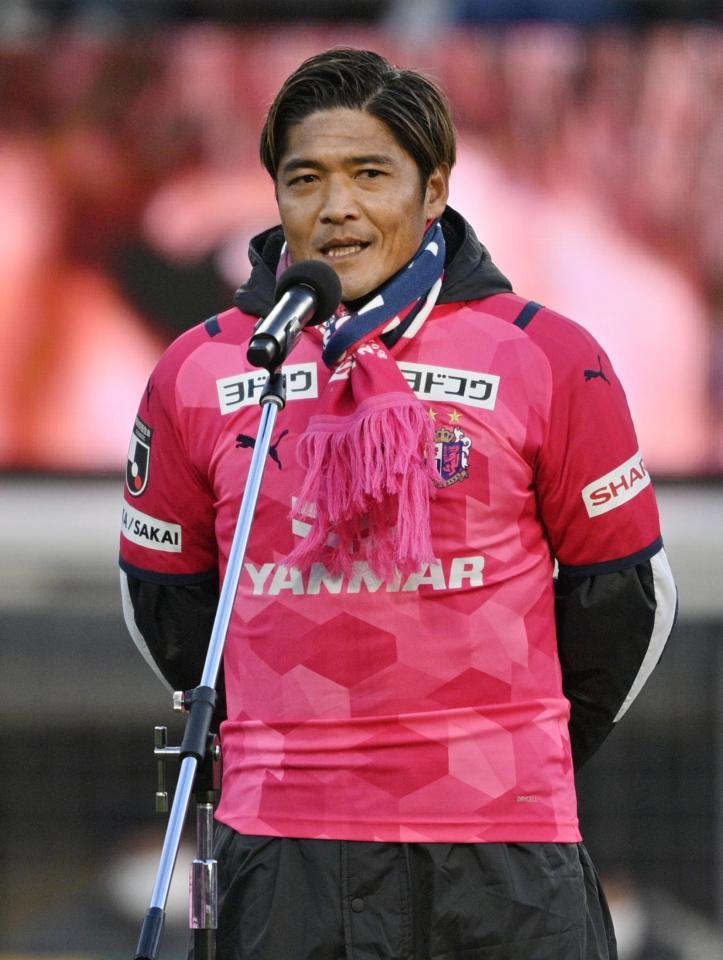 サッカー選手引退後の過酷な現実と活路！華麗なる転身の舞台裏
