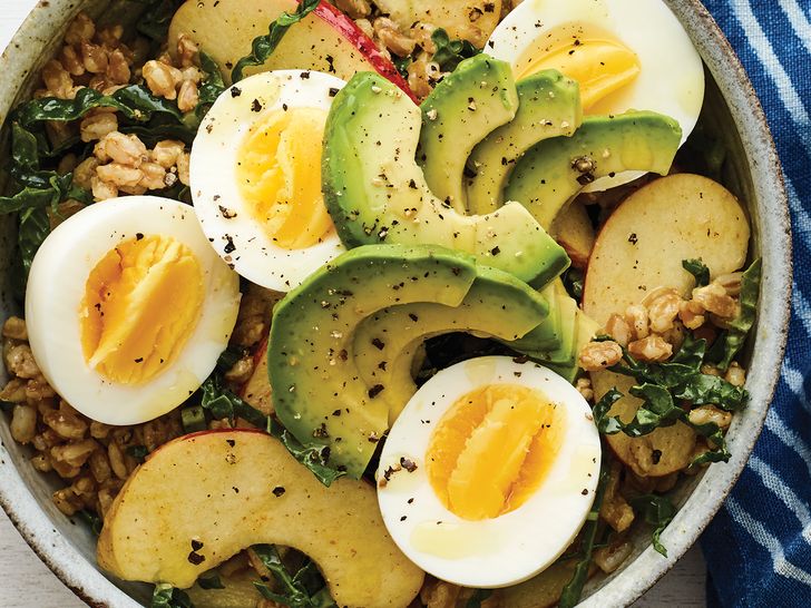 What to Eat with Hard Boiled Eggs