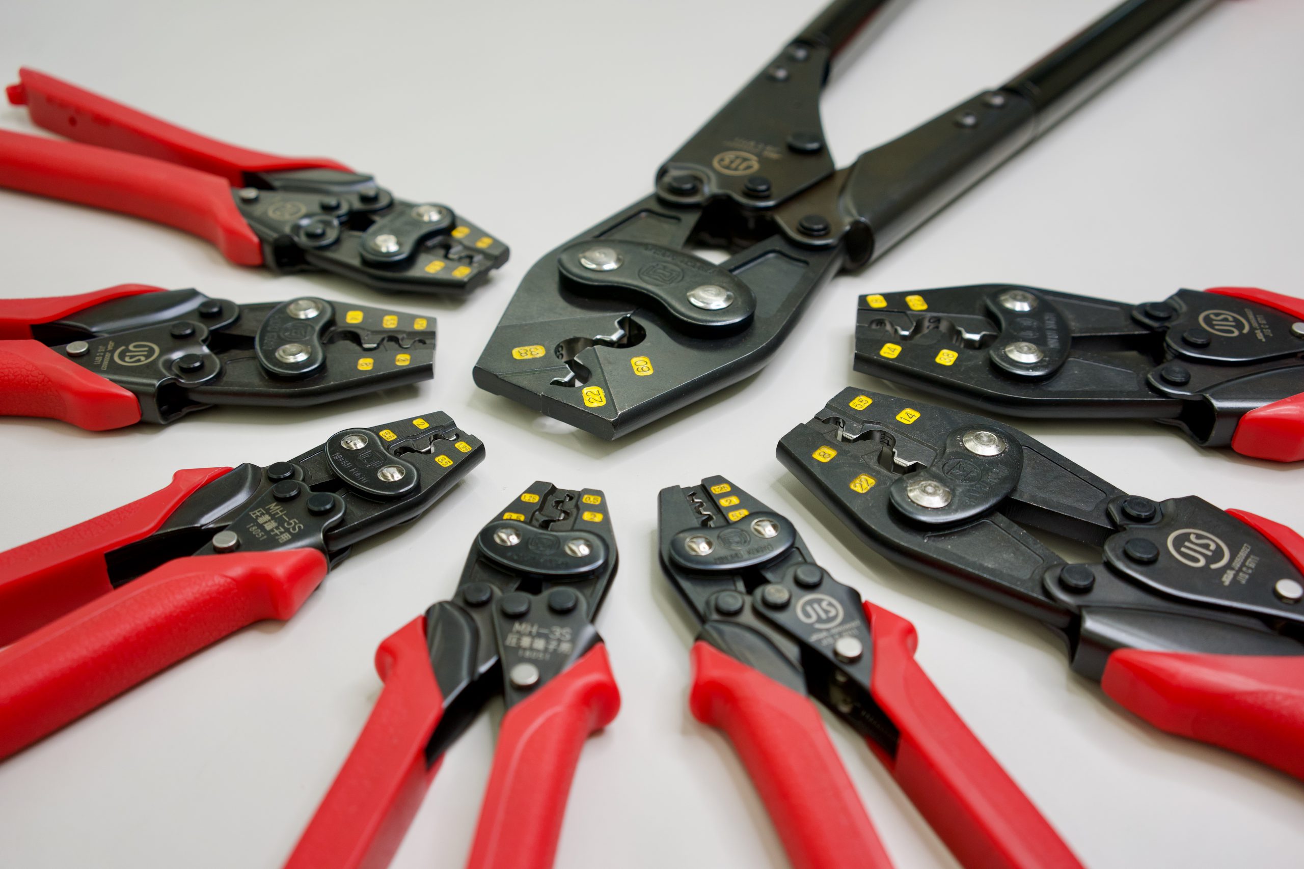 電工圧着ペンチ選びの罠！実技試験の不合格を防ぐ工具徹底比較
