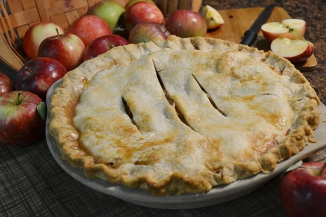 Homemade Frozen Apple Pie
