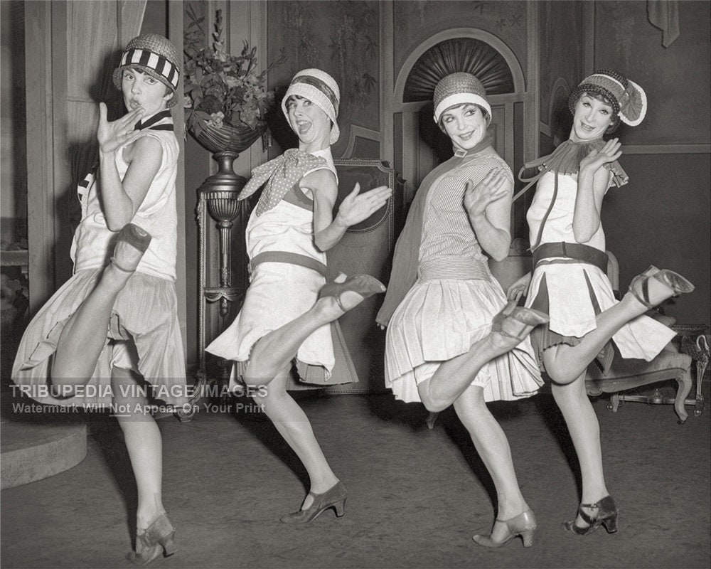 Why Were Flappers Important in the 1920S