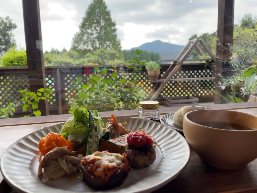 2026年最新【笠間 ランチ】陶芸と栗の街で今、食べるべき「器と食の革新」を現地取材！行列必至の古民家カフェから蕎麦の名店まで