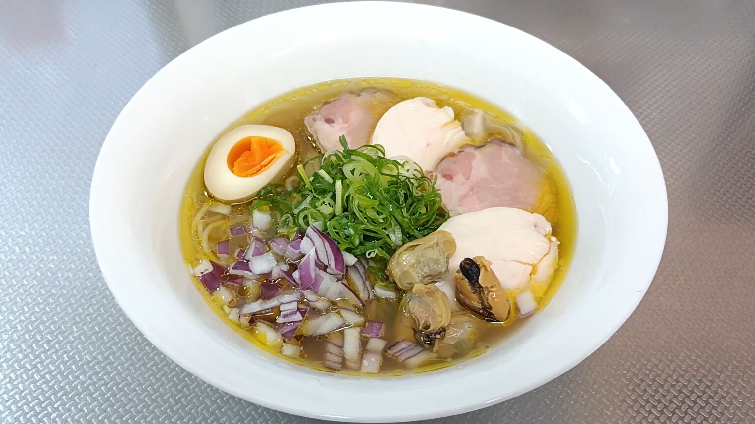 空前の貝だしラーメンブーム！名店の極秘レシピと激うまランキング