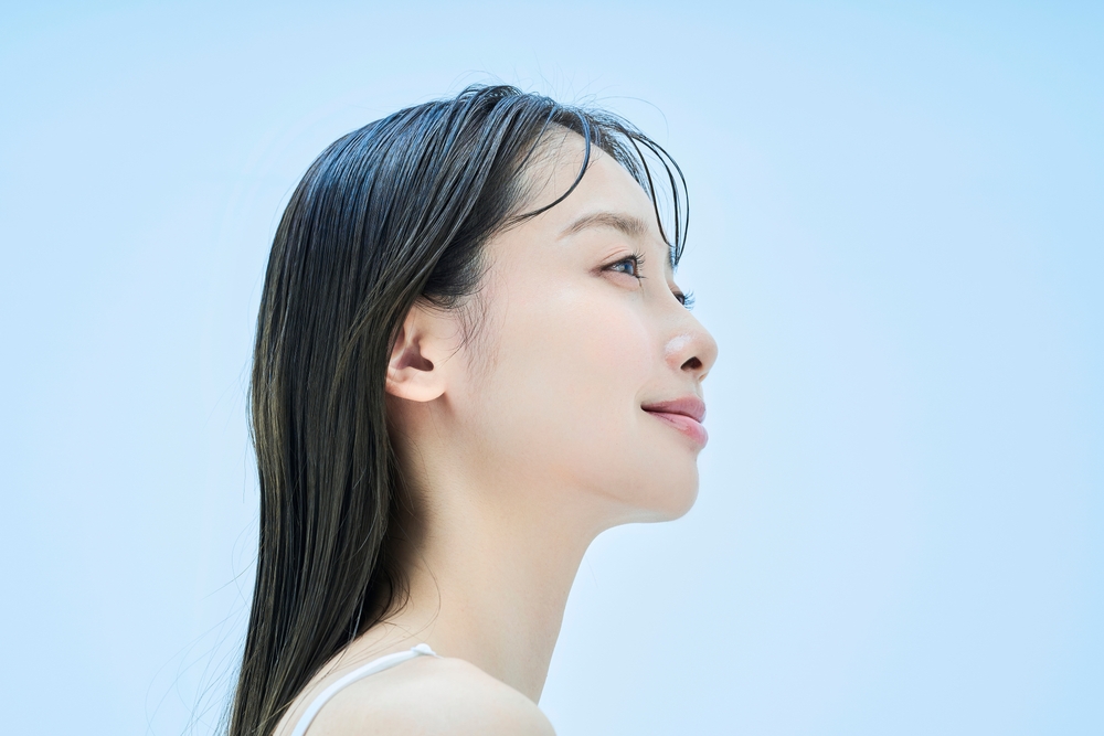 なぜ目を奪われる？透明感のある人の共通点と2026年最新垢抜け術