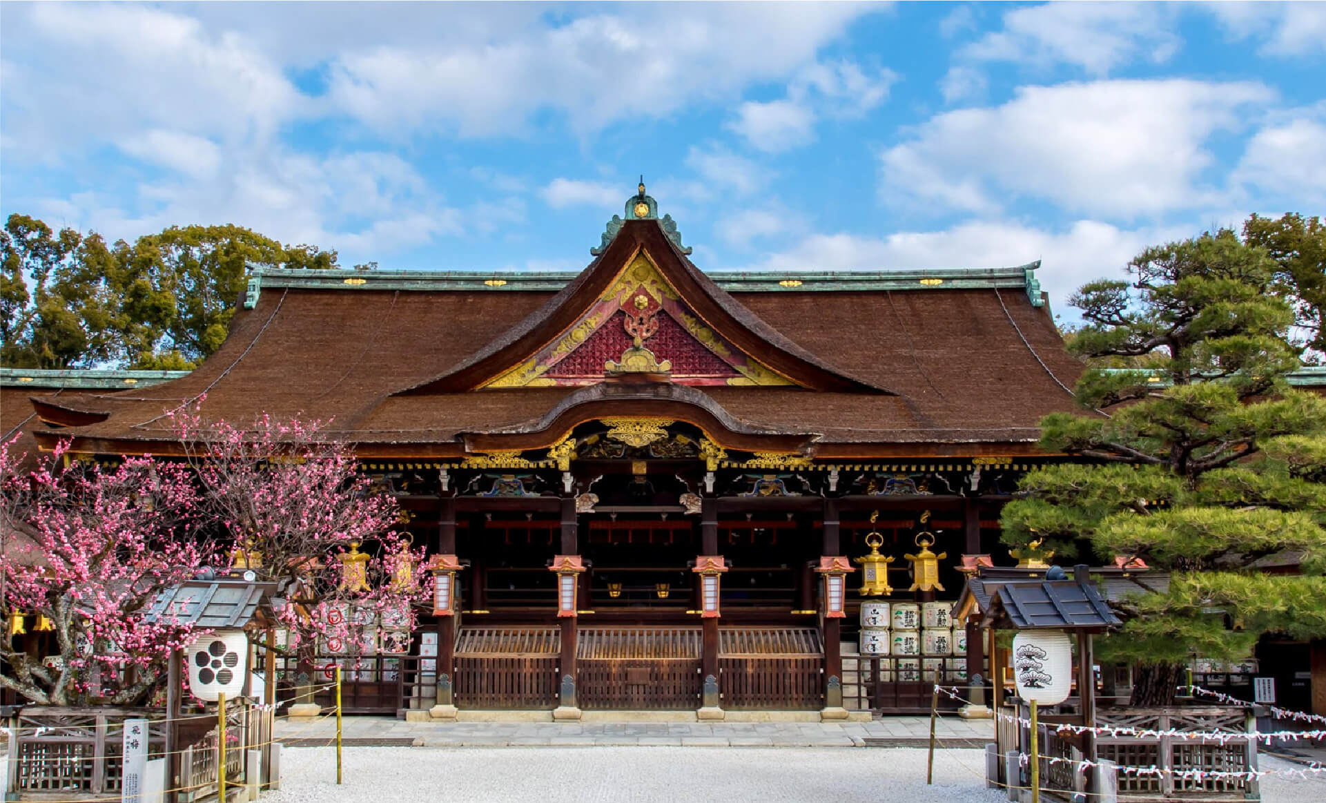 京都・北野天満宮の七不思議と真のご利益｜2026年最新の梅苑・御朱印と参拝完全ガイド