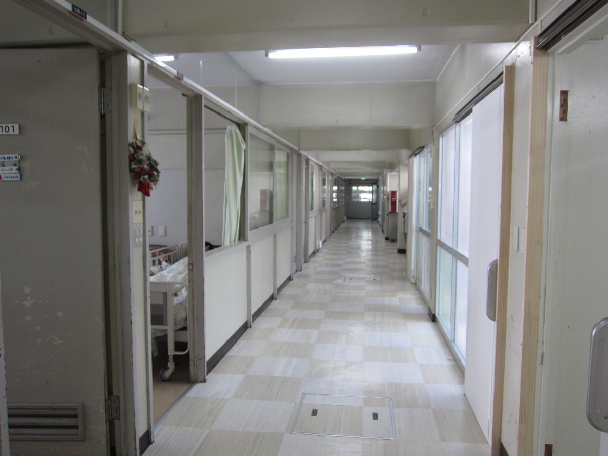 精神科閉鎖病棟の実態と入院条件の真相｜スマホ制限や退院基準を解剖