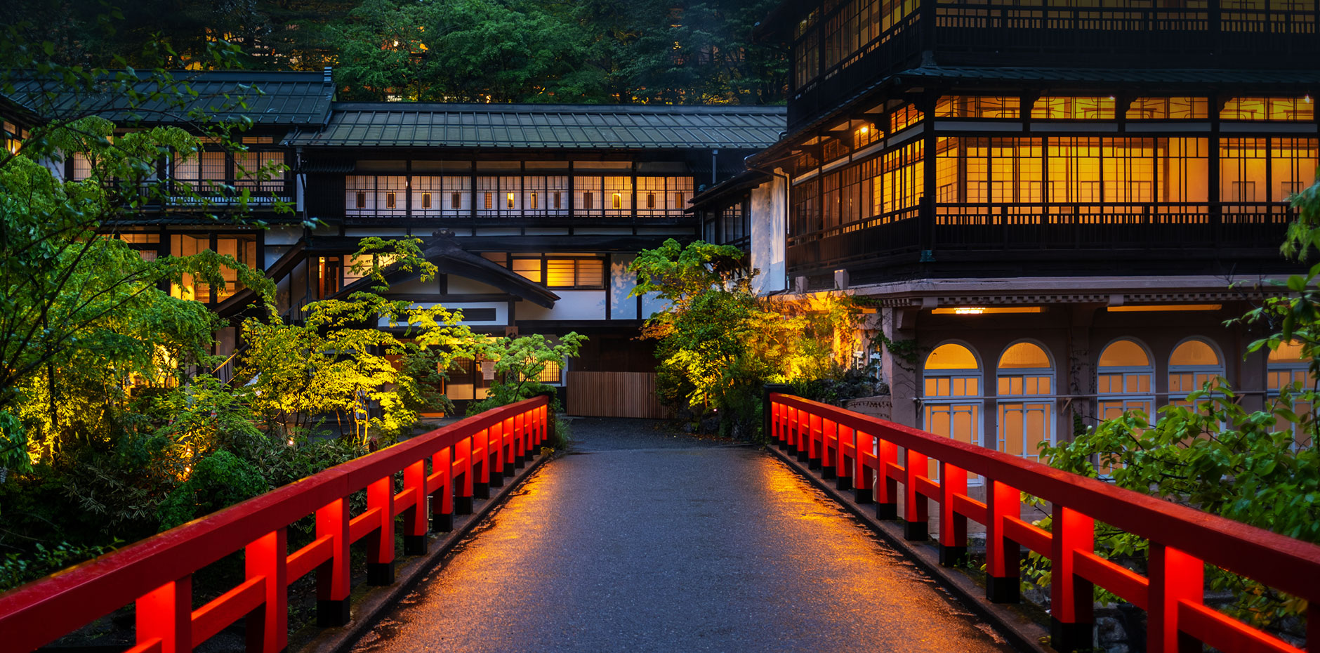 四万温泉積善館の真実｜千と千尋の舞台説と本館・山荘・佳松亭の全貌