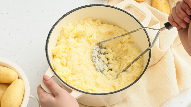 Will Mashed Potatoes Thicken as They Cool