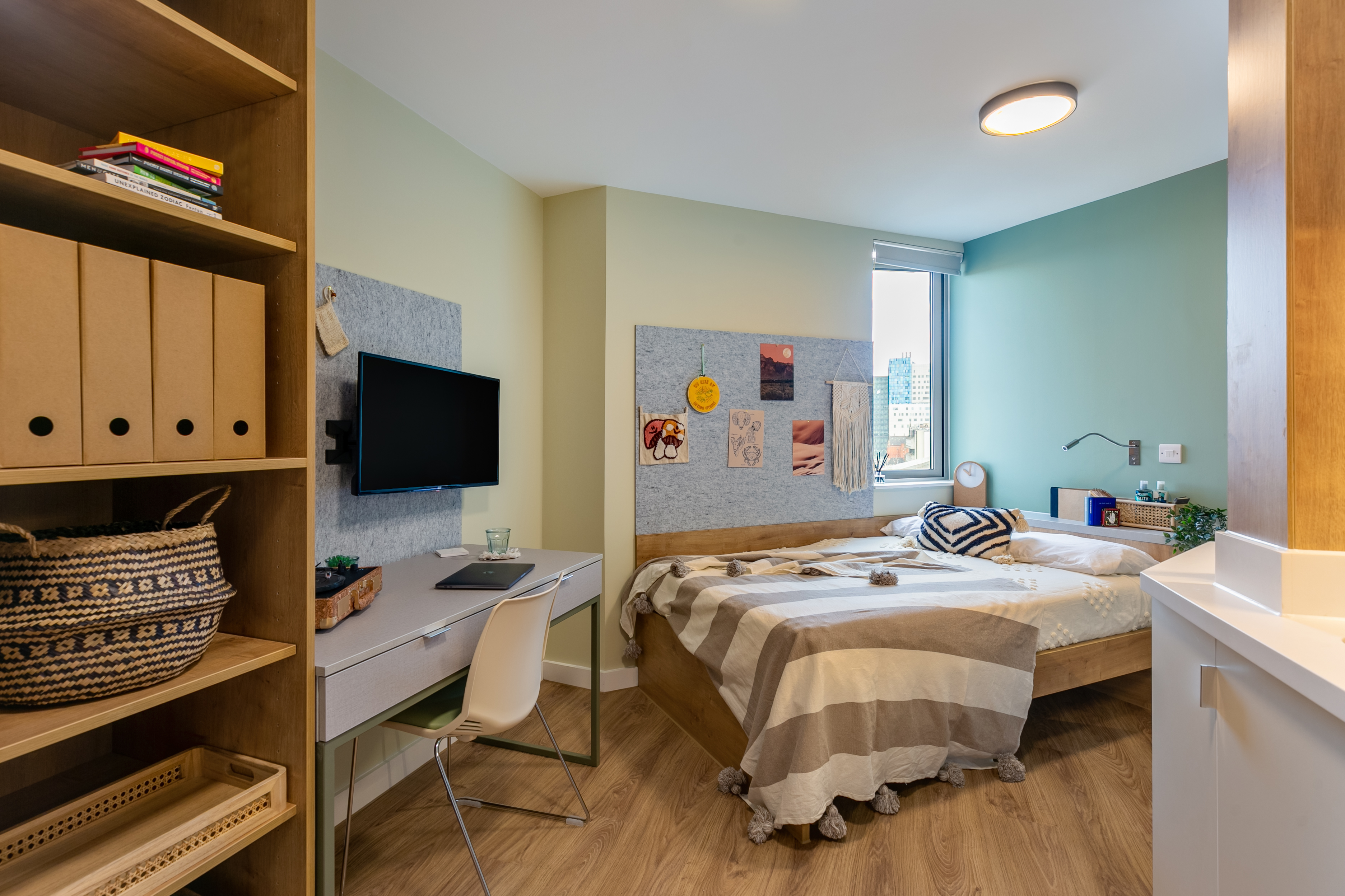 The Curve London - Yugo Student Accommodation