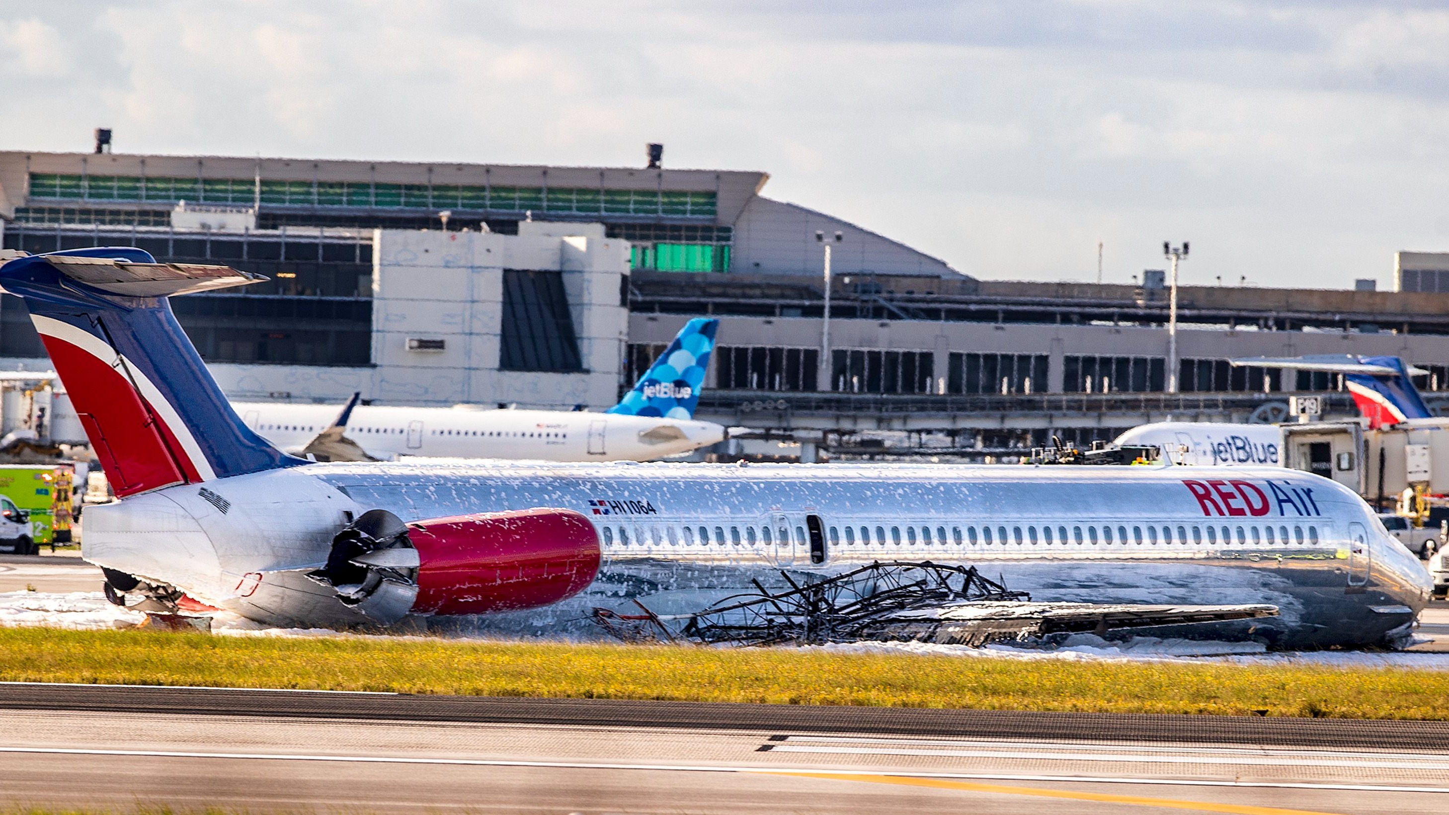 Cargo Plane Crash at Miami Airport: Boeing 767 Strikes Vehicles, Bursts into Flames