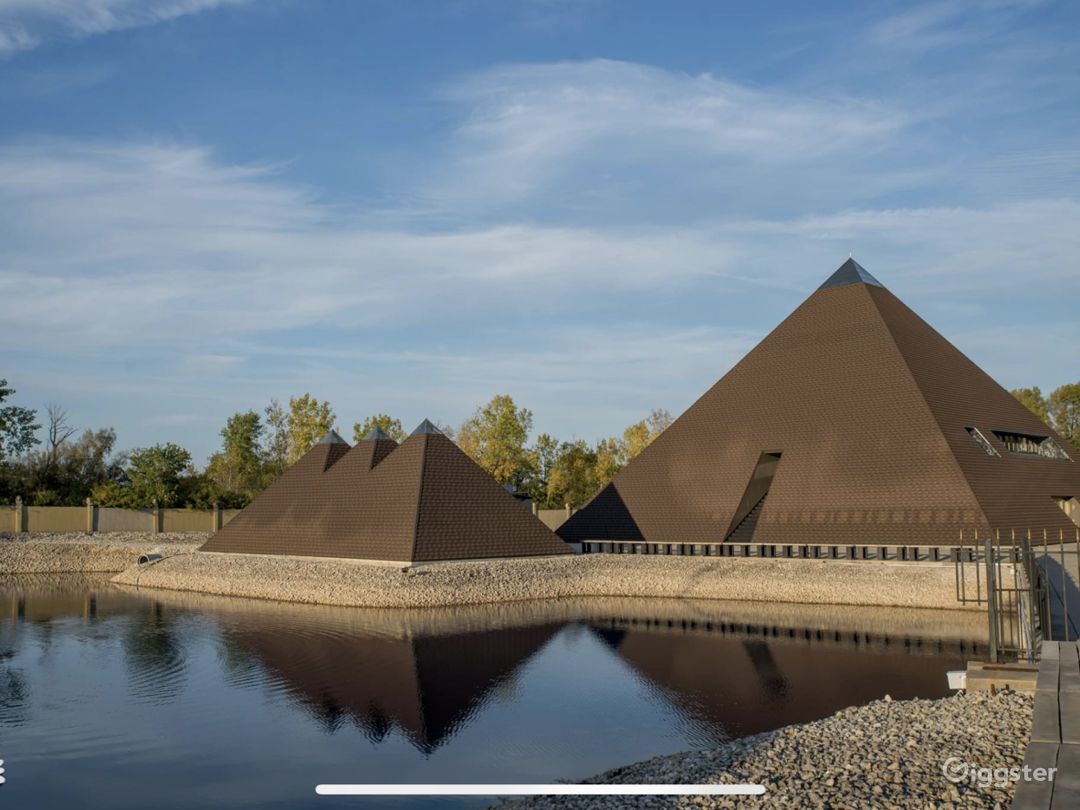 Pyramid House Gurnee Il