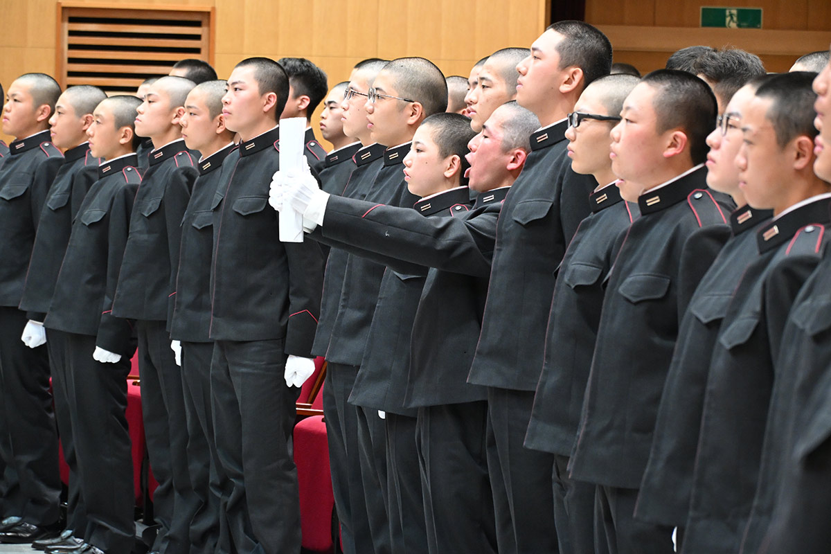 陸上自衛隊高等工科学校の真実｜給与・倍率・寮生活の実態解剖