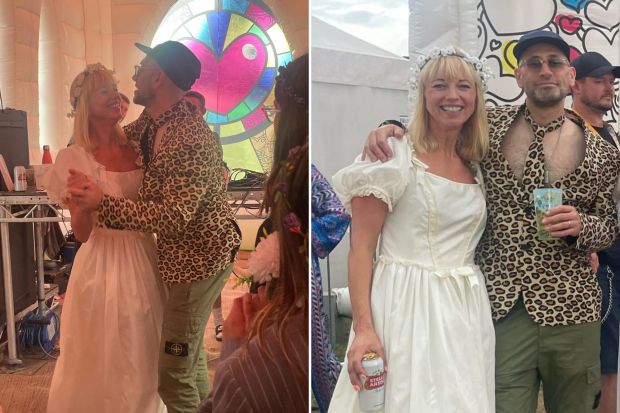 Who Is Sarah Cox Married To