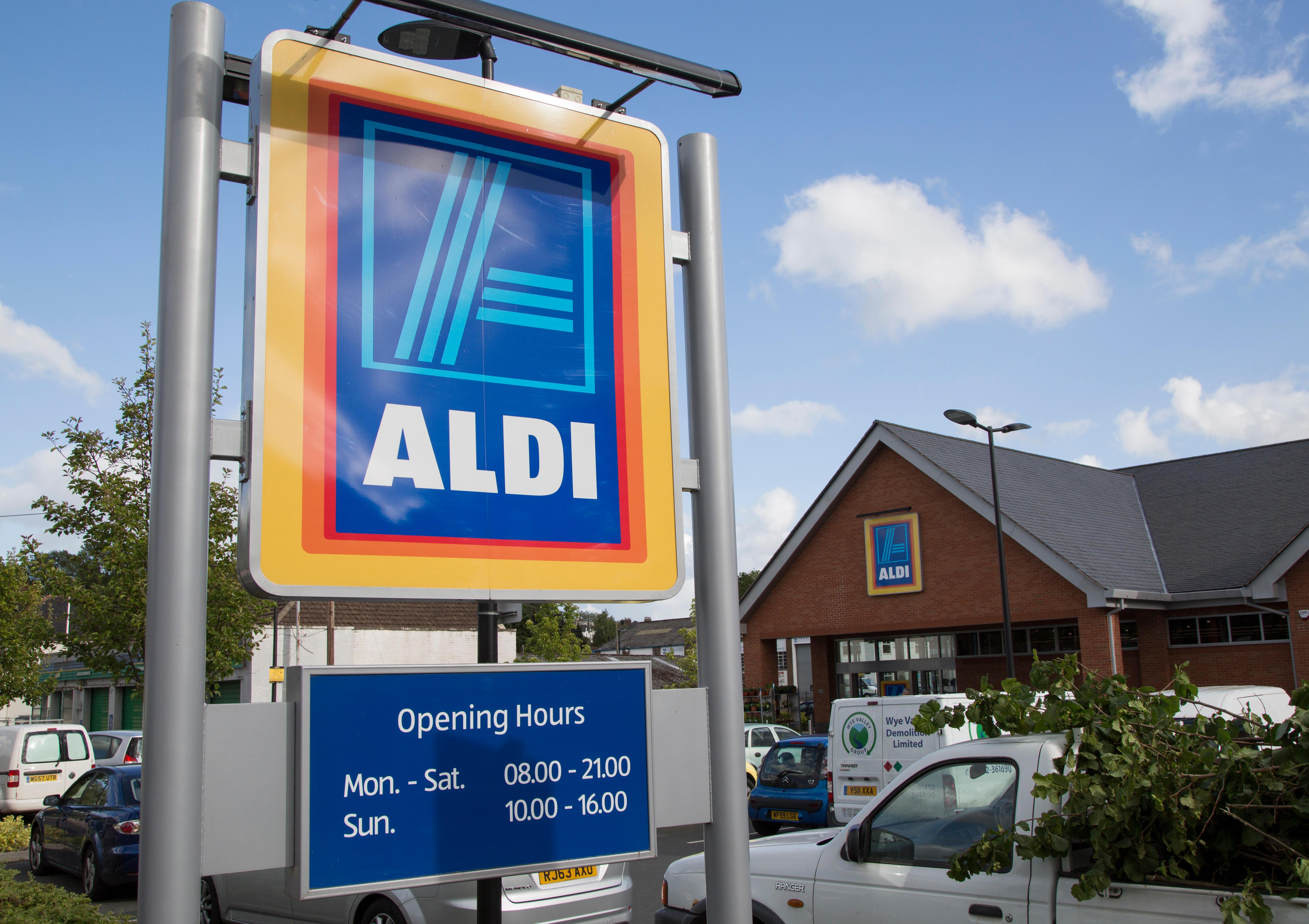 Bank Holiday Monday Opening Hours Aldi