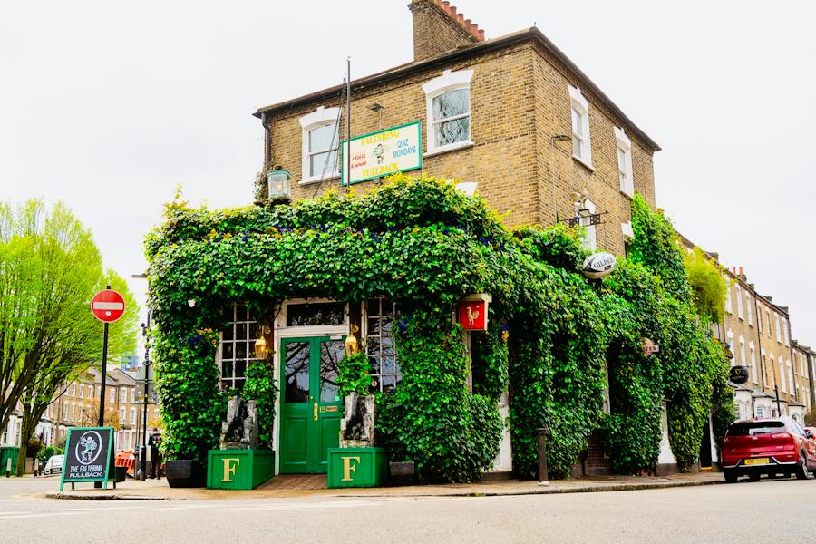 The Faltering Fullback Perth Road London
