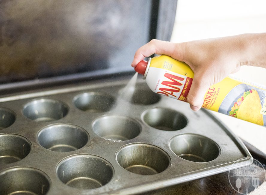 Do You Have to Spray Muffin Liners