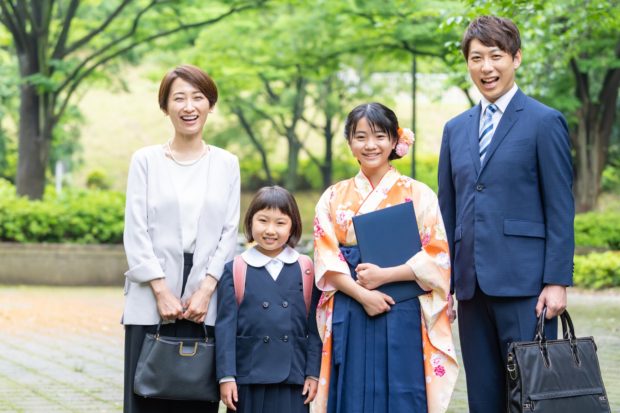 小学校卒業式の親の服装2026！失敗談から学ぶ正解コーデ決定版