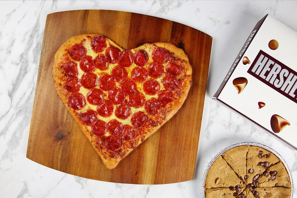 Heart-Shaped Pizza Pizza Hut