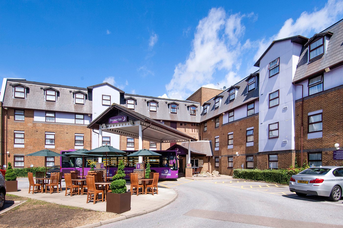Premier Inn London Gatwick Airport Manor Royal Hotel
