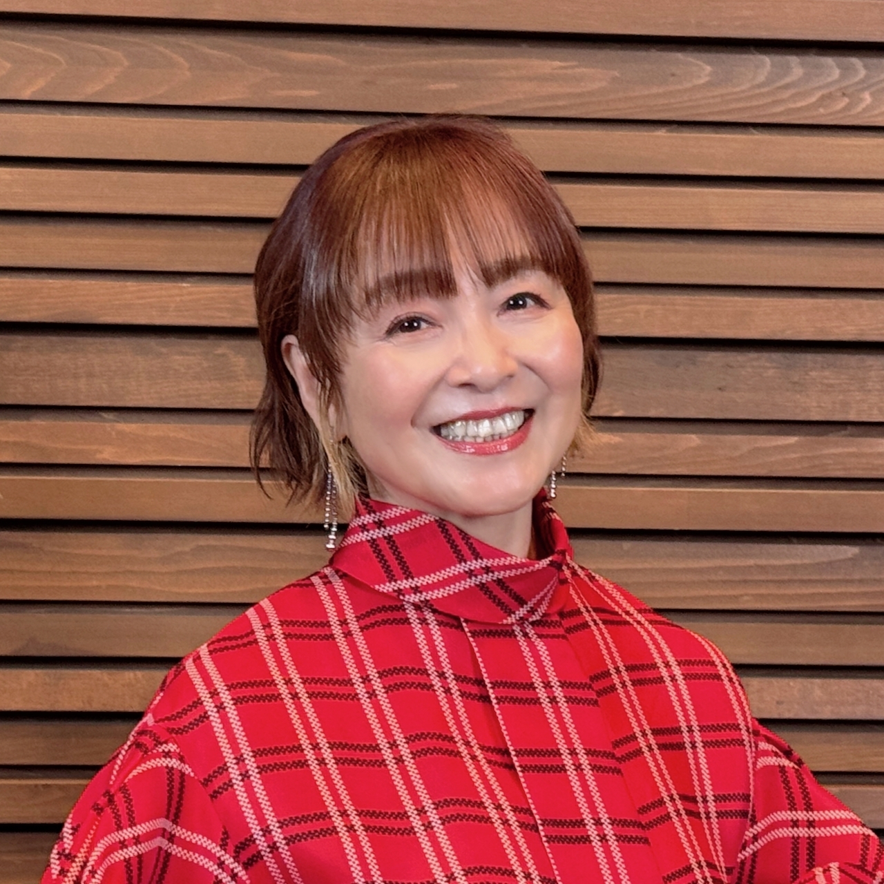 日髙のり子の現在が奇跡の美しさ！浅倉南の秘話や夫・息子の真相に迫る
