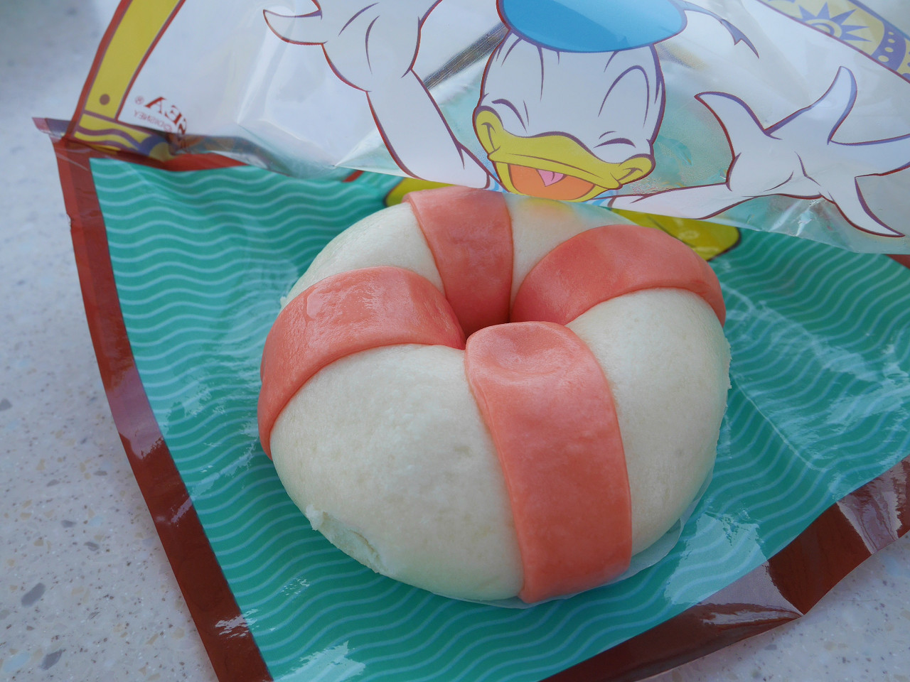 【2026最新】ディズニーシーのうきわまん販売場所と待ち時間攻略！