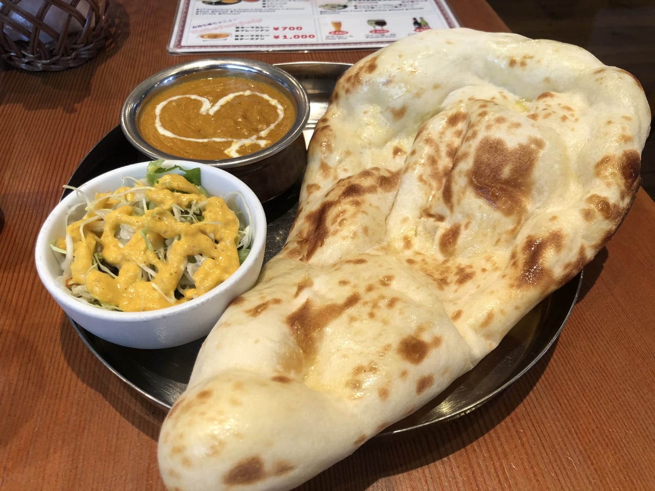 「近くのナン」名店と失敗しない選び方｜チーズナン・食べ放題を徹底解剖