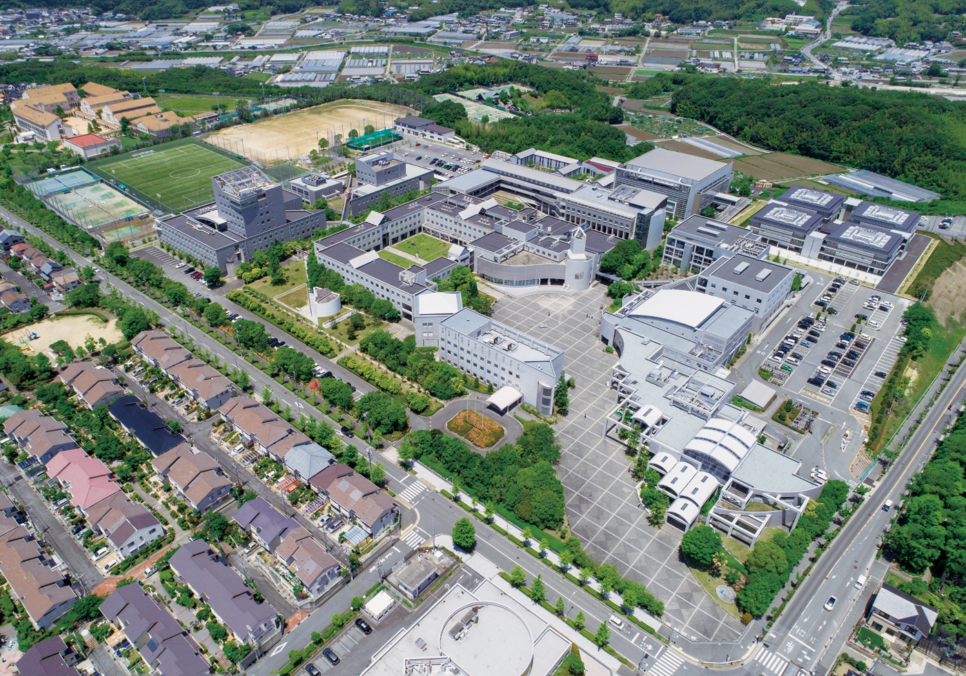 流通科学大学の評判はやばい？偏差値2026と就職実績の真実