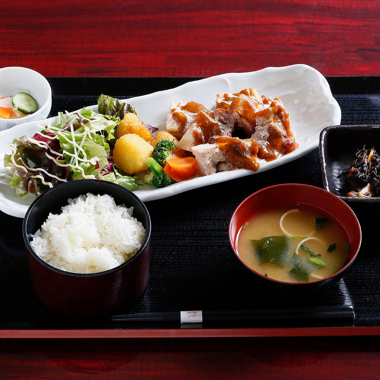 【2026年最新】伊勢崎ランチの新潮流！古民家リノベから極上上州牛まで食通が唸る穴場＆トレンド完全網羅