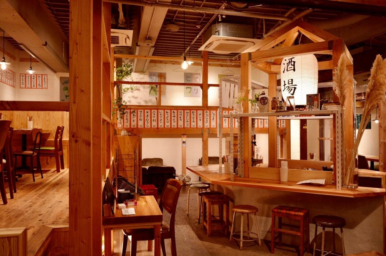 海鮮問屋ふじ丸小田原駅前店の行列の真相とは？名物ランチと混雑回避策
