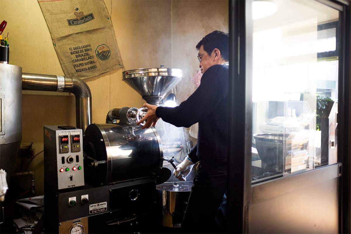 珈琲生活館が明かす極上の一杯！自宅を変える豆選びと焙煎の極意