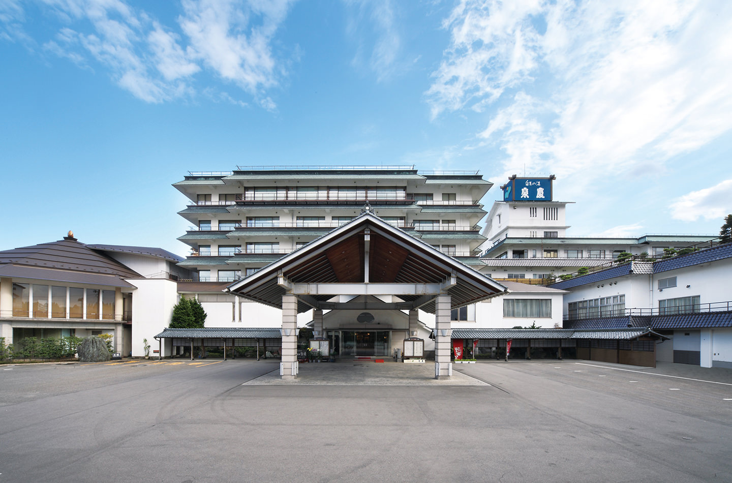 月岡温泉・白玉の湯 泉慶の魅力解剖！華鳳との違いと口コミ宿泊実態