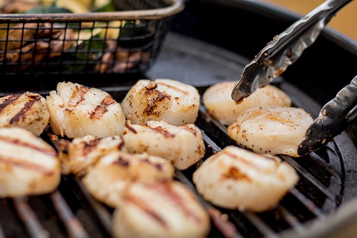 How Long Do You Grill Scallops