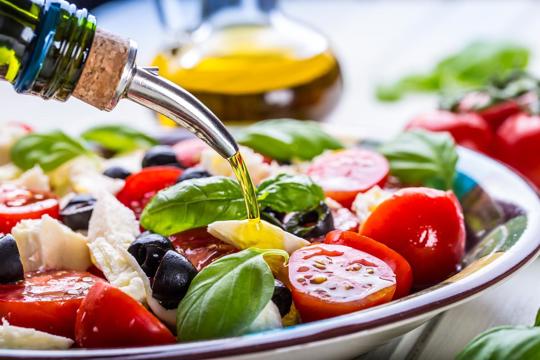 Is Salad Oil and Vegetable Oil the Same