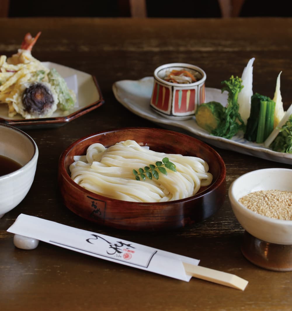 なぜ京都「おめん」は行列が絶えない？薬味の極意と最新予約術を調査