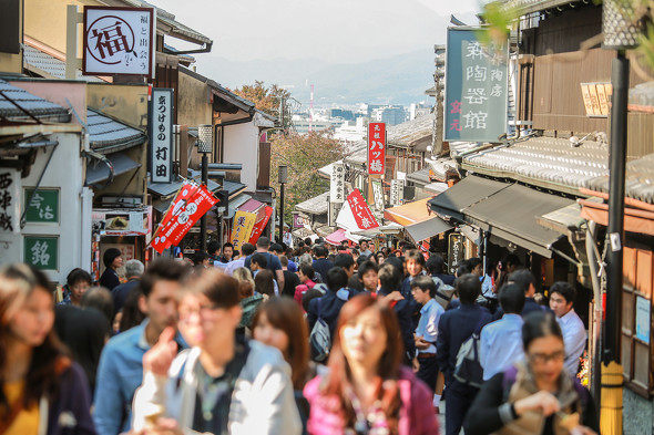 京都オーバーツーリズムの救世主？「南草津」シフトが加速する理由とビジネスホテルの新戦略