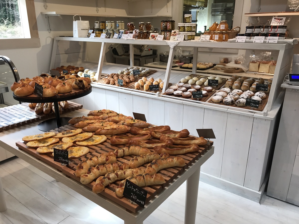 Tamagoyaベーカリーカフェ攻略｜限定メニューと混雑回避の真実
