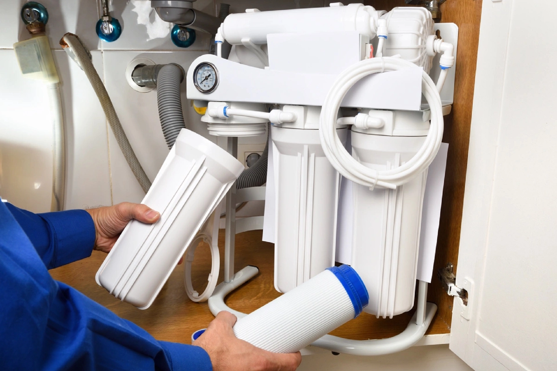 Can I Install a Water Filtration System Myself