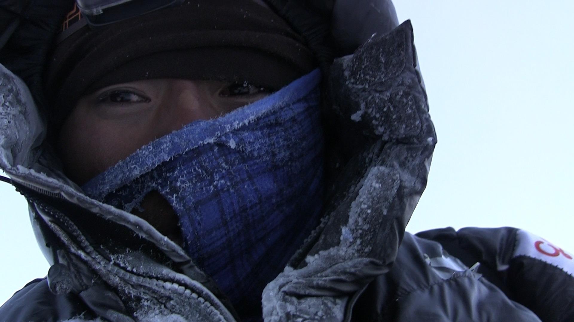 なぜ登山家は指を失うのか？凍傷壊死の真相と生死を分けた生還劇