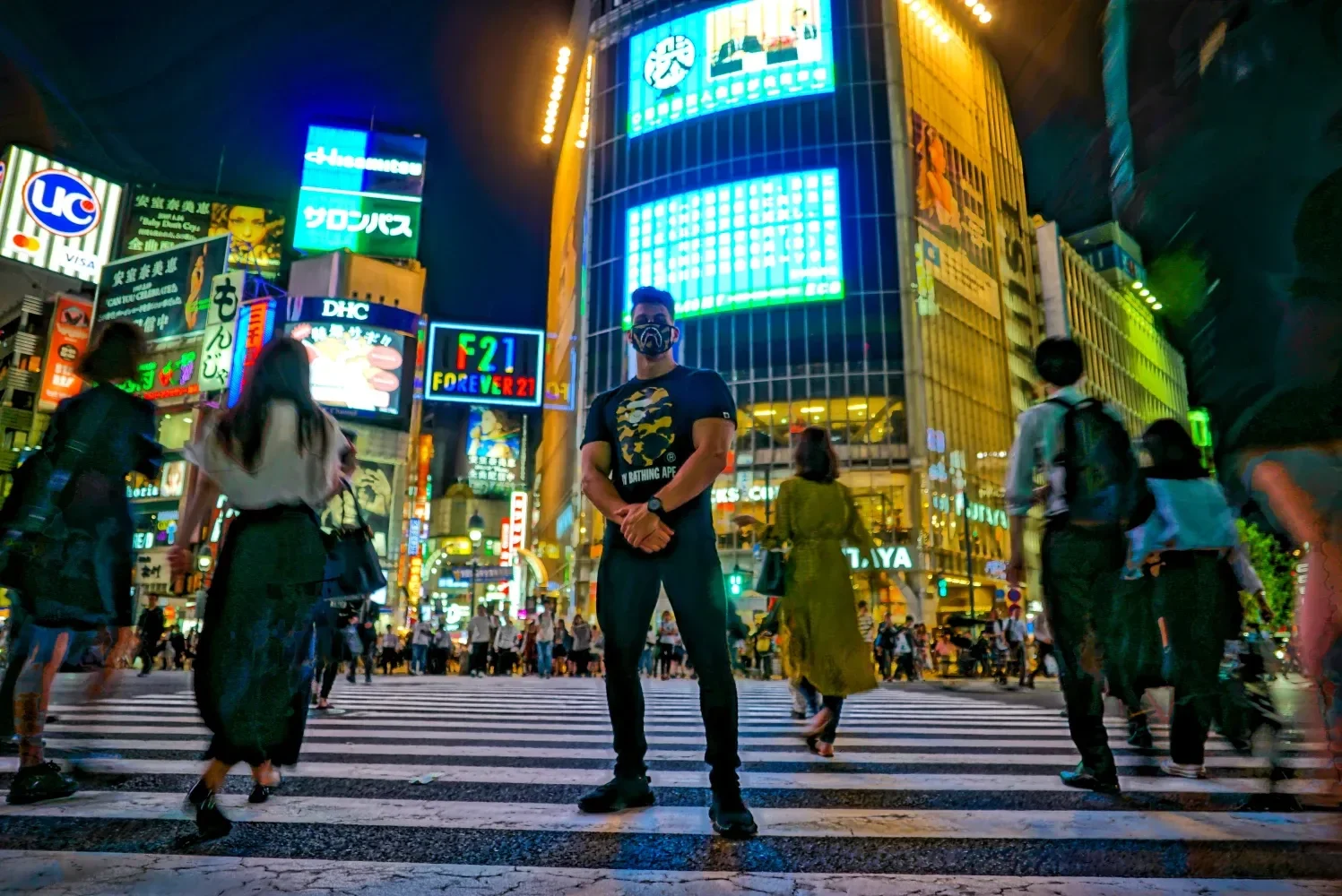 2026年の新宿二丁目、夜の街を超えた「多様性の聖地」が迎えた知られざる大変容