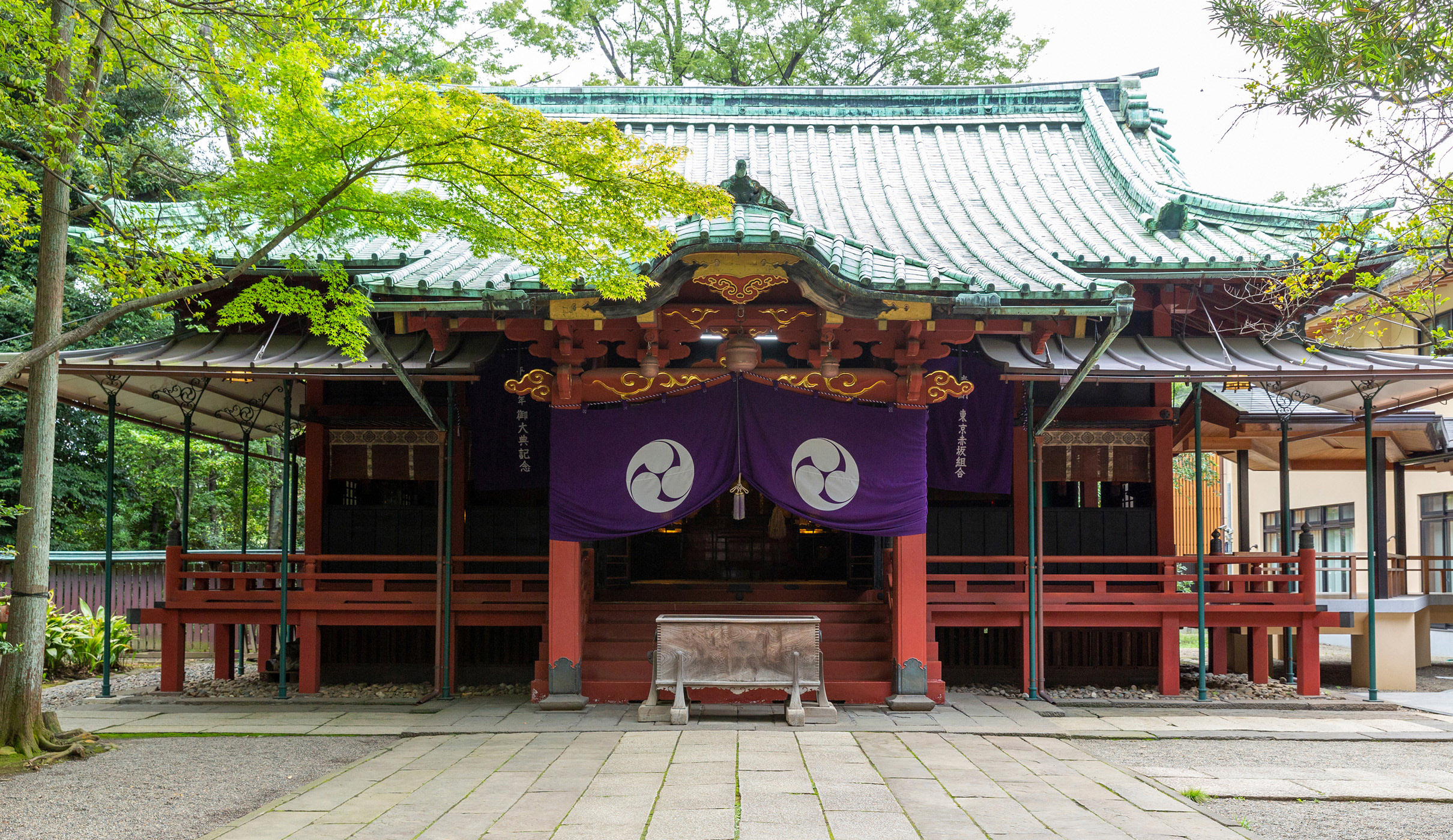 吉宗の強運と良縁を結ぶ！赤坂氷川神社の隠れ参拝ルートと見どころ