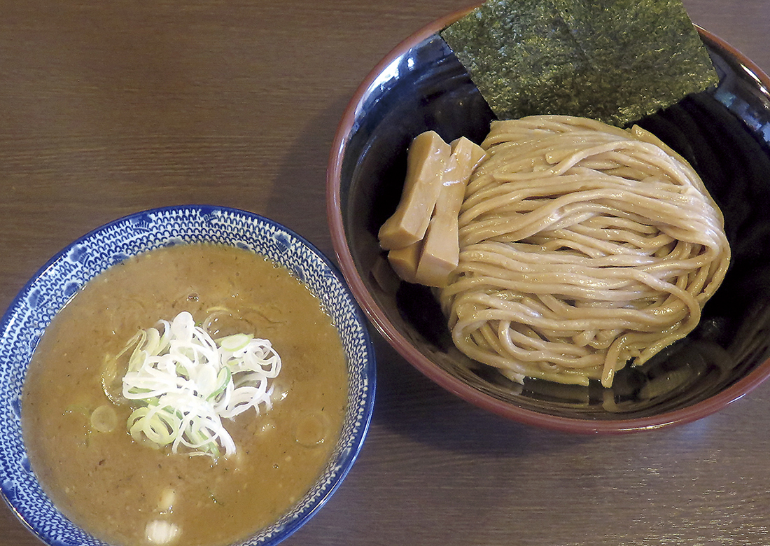 つけ麺「弥七」の現在と噂の真相｜整理券ルール・最新情報を徹底解説