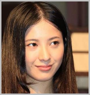 【インスタ画像】 吉 高 由里子 白髪 人気理由と評判まとめ #617