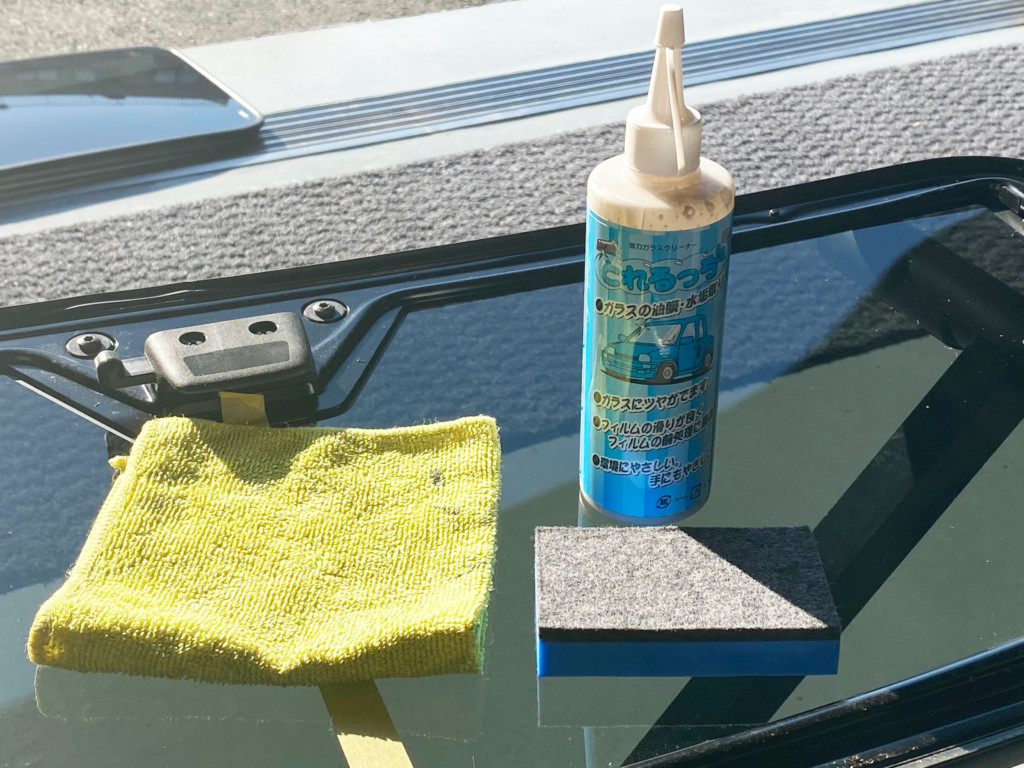 車の油膜取りは家にあるもので代用可能？食器用洗剤の裏ワザとNg行為